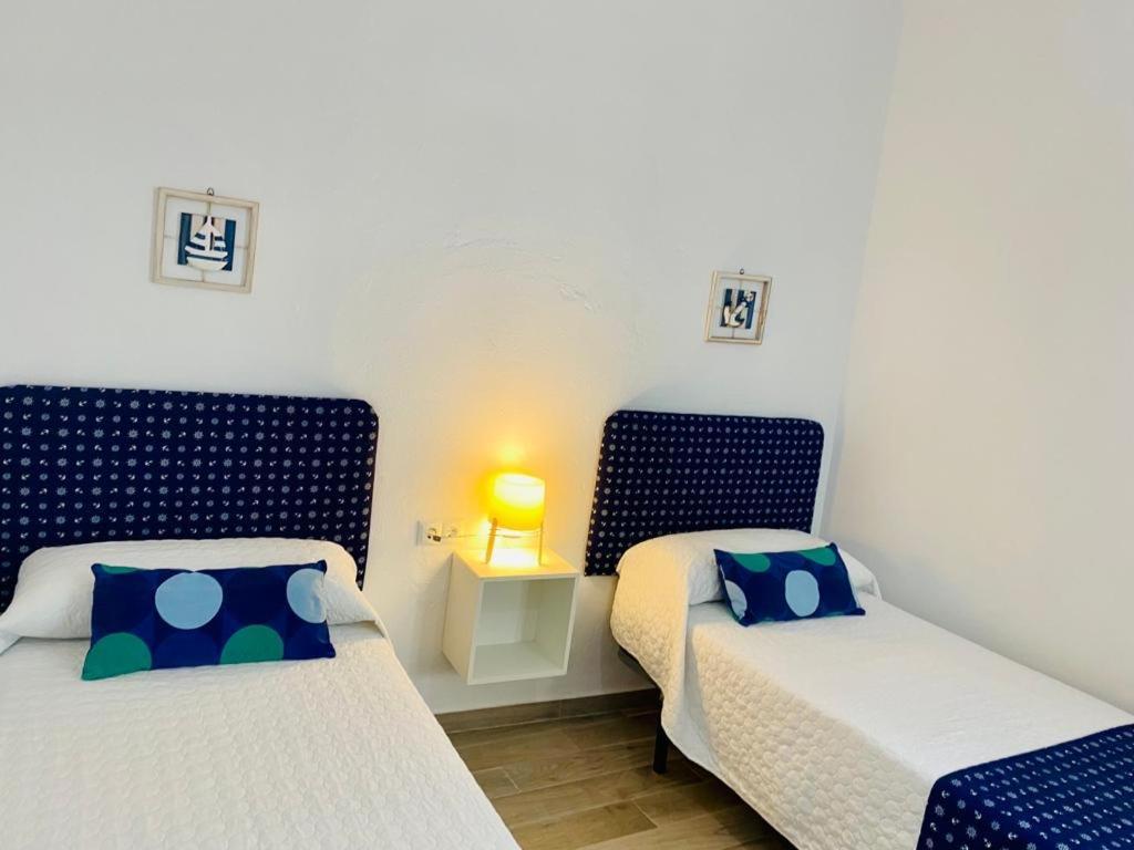 Conil Calle Trafalgar Centro Solo Familias Y Parejas Кониль-де-ла-Фронтера Экстерьер фото